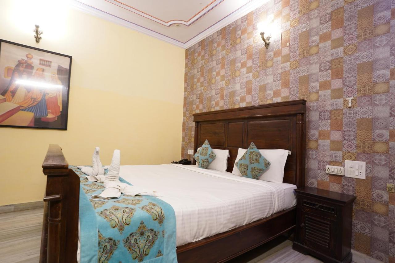 Hotel Radoli House - A Heritage Hotel Džajpur Exteriér fotografie