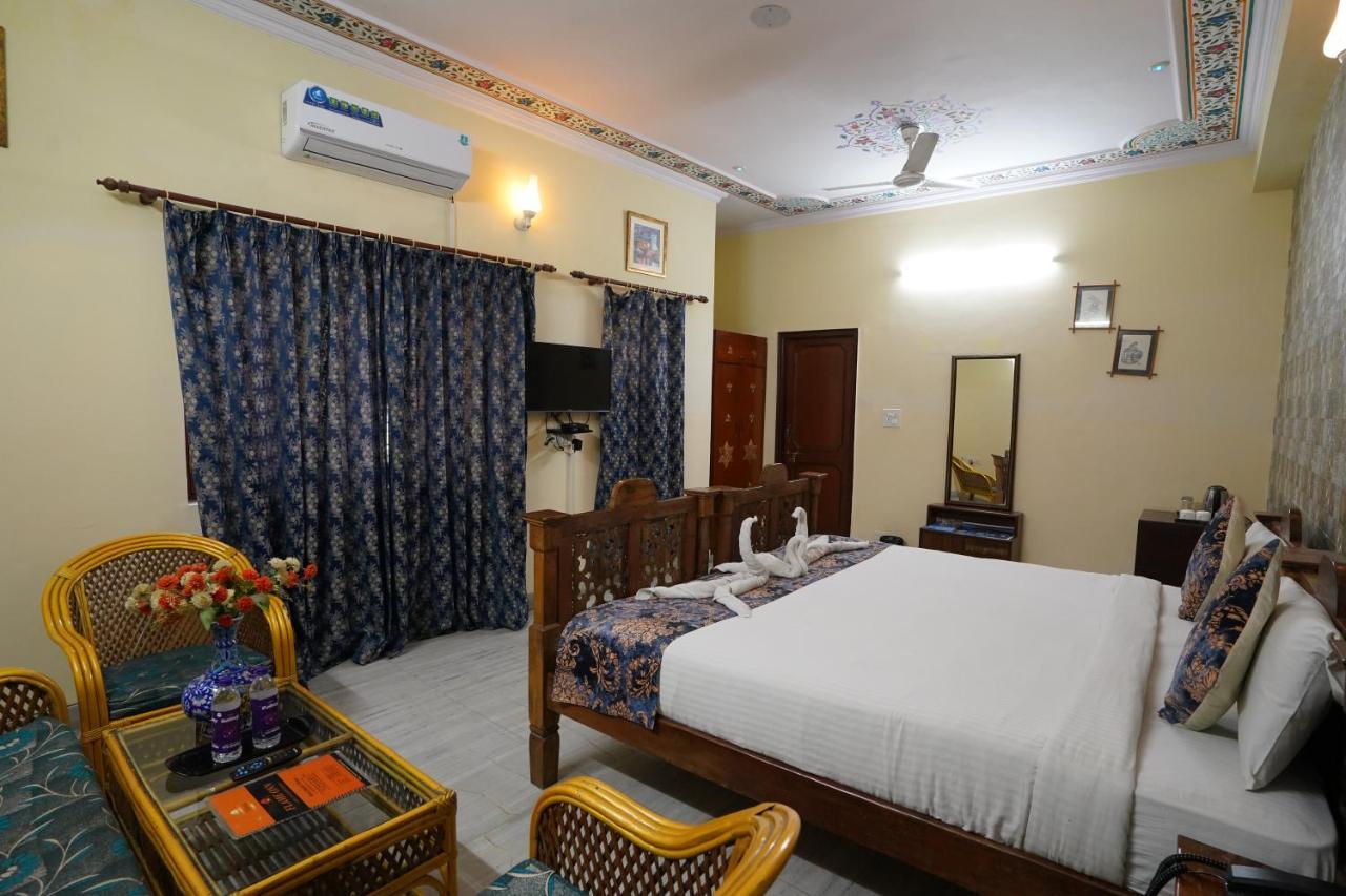 Hotel Radoli House - A Heritage Hotel Džajpur Exteriér fotografie